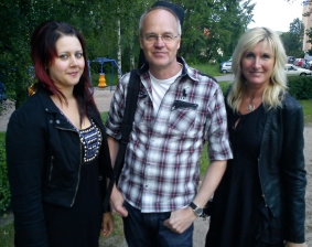 Pia Sundgren medverkade tillsammans med två musiker